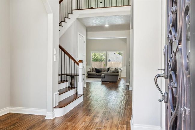 Come on in! | Image 6