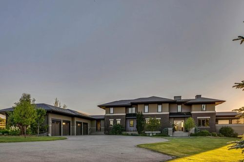 218 Grizzly Rise, Cochrane, AB, T4C0B5 | Card Image