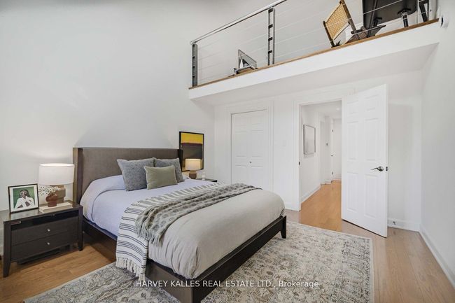 418 Ontario St, House attached with 3 bedrooms, 2 bathrooms and null parking in Toronto ON | Image 25
