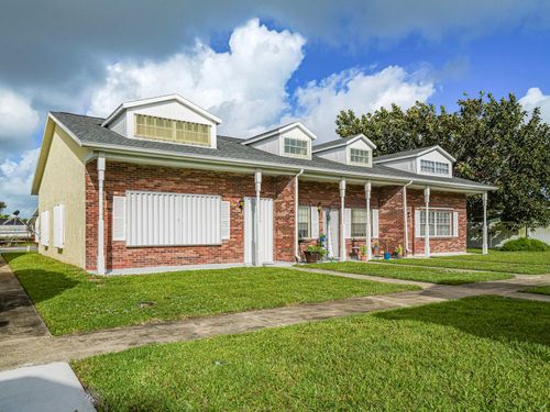 apt-h12-8520 Us Highway 1, Micco, FL, 32976-2656 | Card Image