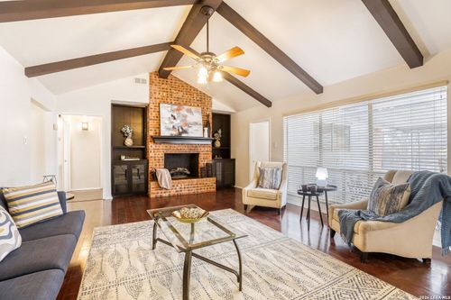 149 Bluet Ln, Castle Hills, TX, 78213-2502 | Card Image