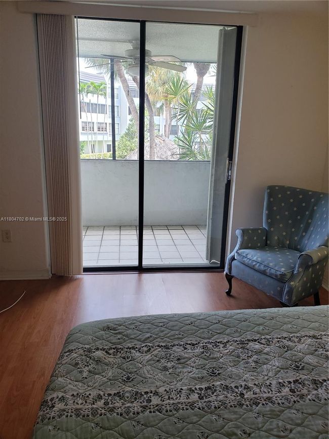 APT-203 - 10852 Sw 88 Th St, Condo with 2 bedrooms, 2 bathrooms and null parking in Miami FL | Image 4