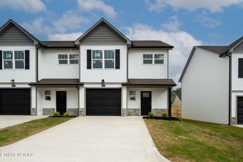 7-3523 Maggie Lynn Way, Knoxville, TN, 37921-2512 | Card Image