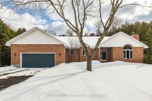 6492 Waddion Dr, Greely, ON, K4P1E7 | Card Image