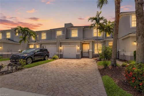 125-15454 Summit Place Cir, NAPLES, FL, 34119-4122 | Card Image