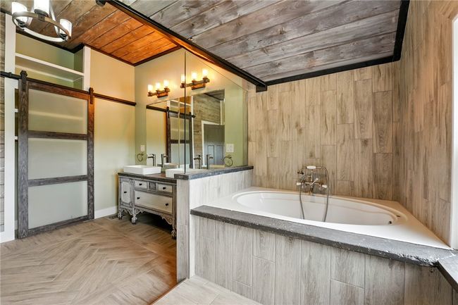 164 Burrows Rd, House other with 3 bedrooms, 2 bathrooms and 3 parking in West Middlesex PA | Image 22