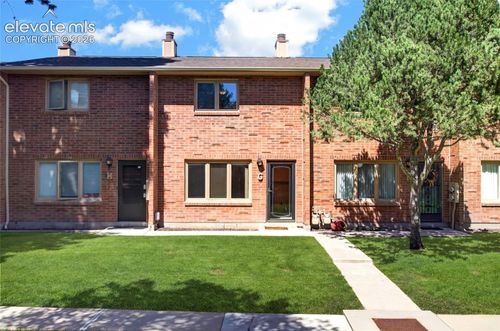 g-2105 Chatalet Ln, Pueblo, CO, 81005-2658 | Card Image