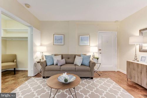apt-101-3051 Idaho Ave Nw, WASHINGTON, DC, 20016-5703 | Card Image
