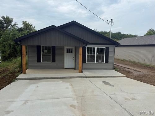 1436 N Spanish St, Cape Girardeau, MO, 63701-7047 | Card Image