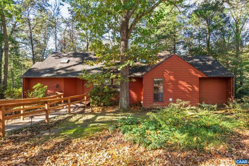 209 Turkey Rdg, CHARLOTTESVILLE, VA, 22903 | Card Image