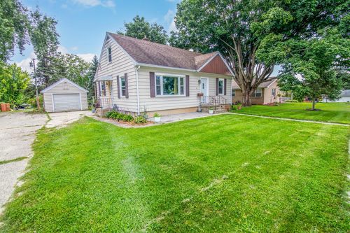 186 South Wind Trail, Horicon, WI, 53032 | Card Image