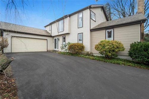 16 Devon Drive, Palmer Twp, PA, 18045 | Card Image