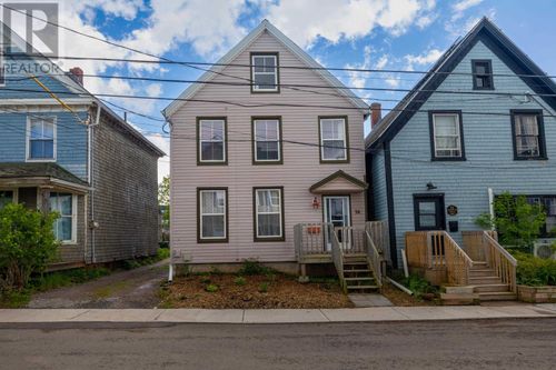 54 Bayfield St, Charlottetown, PE, C1A2G6 | Card Image