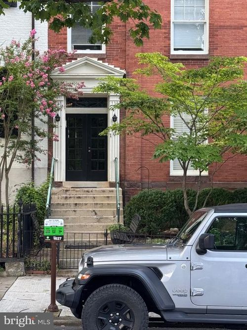 3-101 Council St, FREDERICK, MD, 21701-5472 | Card Image