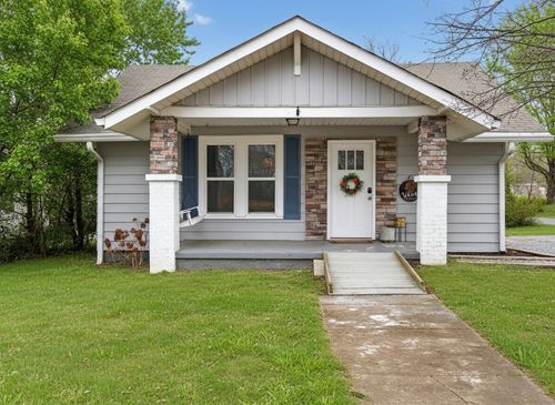 775 Greenwood Ave, Clarksville, TN, 37040-4079 | Card Image