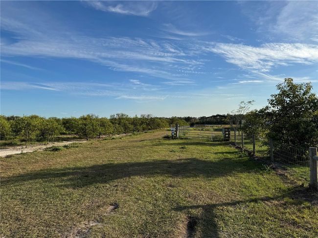 2000 Mcclellan Rd, House other with 4 bedrooms, 2 bathrooms and null parking in Frostproof FL | Image 55