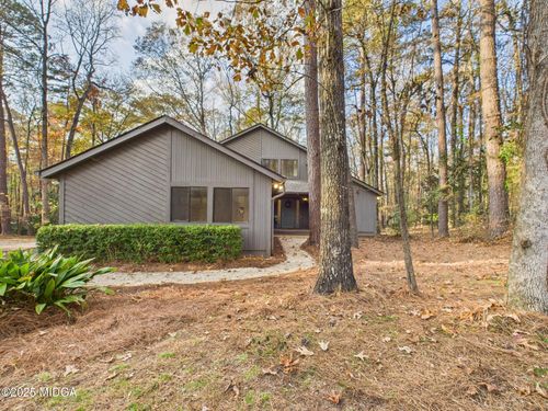 202 Hilltop Cir, Macon, GA, 31210-5342 | Card Image