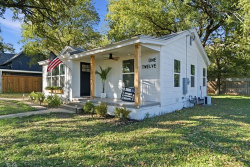 112 W Akard St, Weatherford, TX, 76086-5303 | Card Image