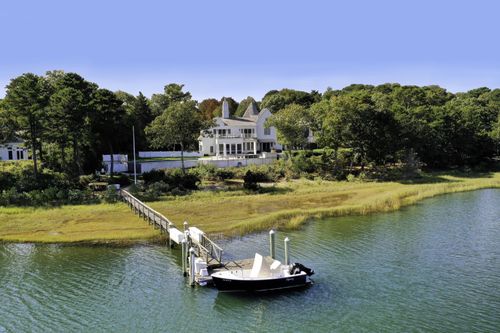 25 Oyster Way, Osterville, MA, 02655 | Card Image