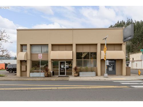 229 N First St, Drain, OR, 97435-0118 | Card Image