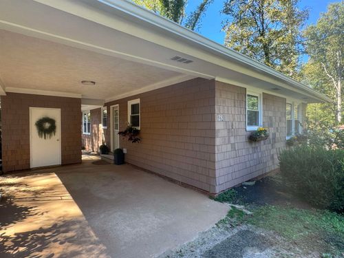 128 Applewood Ln, Spartanburg, SC, 29307-2202 | Card Image