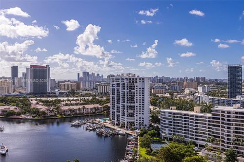 apt-2315-2500 Parkview Dr, Hallandale Beach, FL, 33009-2870 | Card Image