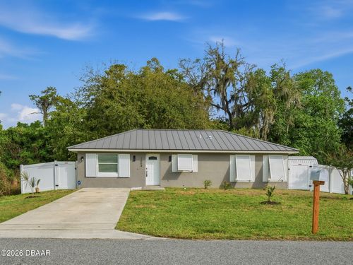 1004 W 7th St, NEW SMYRNA BEACH, FL, 32168-7557 | Card Image
