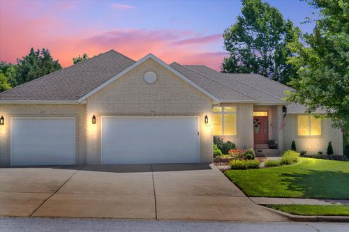 710 S Magnolia Ave, Republic, MO, 65738-2654 | Card Image