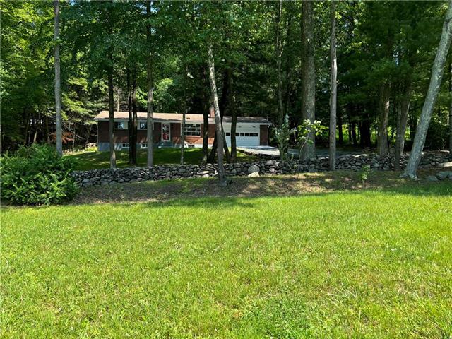 Rising Hill Dr, Saylorsburg, PA 18353