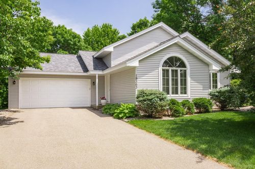 19363 Eureka Ct, Farmington, MN, 55024-9595 | Card Image