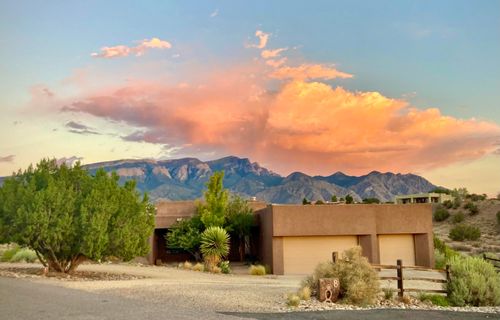 8 Anasazi Meadows Court, Placitas, NM, 87043 | Card Image