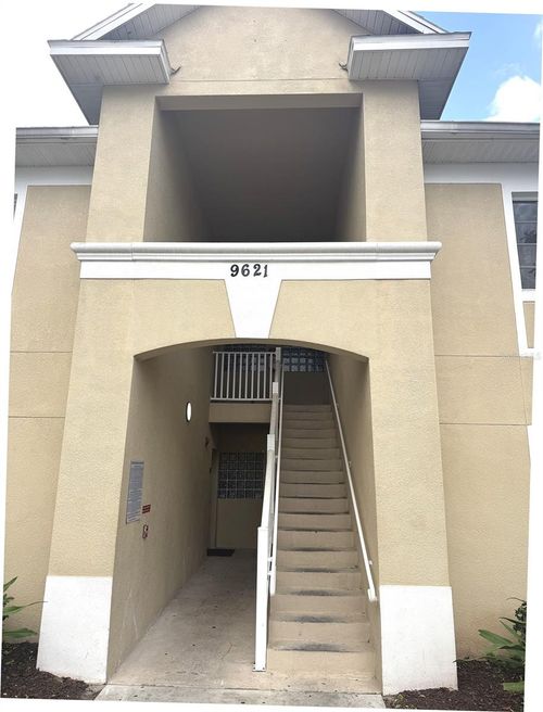 202-9621 Lakedale Way, Riverview, FL, 33578-4094 | Card Image