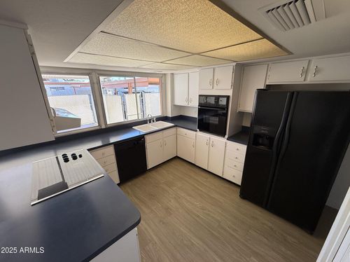 4713 W Northern Ave, Glendale, AZ, 85301-1543 | Card Image