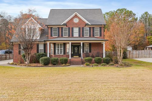 215 Saint Jiles Dr, Clayton, NC, 27520-5853 | Card Image