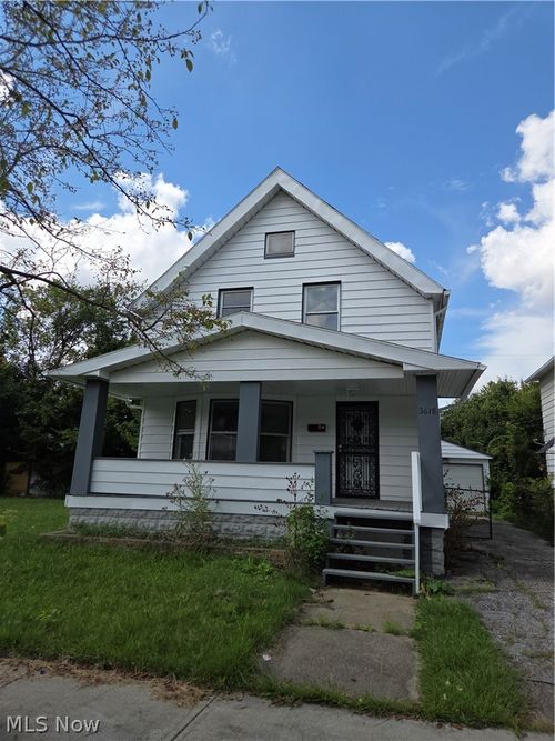 3618 E 105th St, Cleveland, OH, 44105-2410 | Card Image