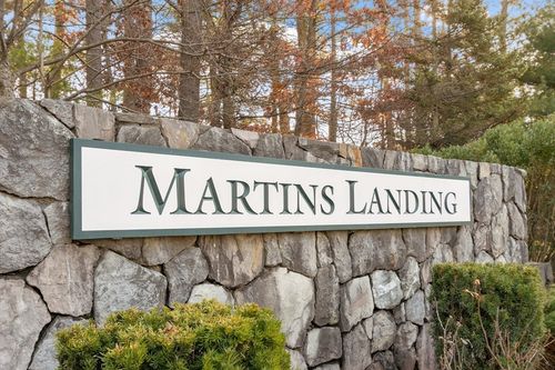 apt-309-260 Martins Lndg, North Reading, MA, 01864-2841 | Card Image