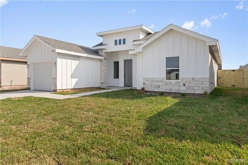 18022 Spruce St, Harlingen, TX, 78552-1452 | Card Image