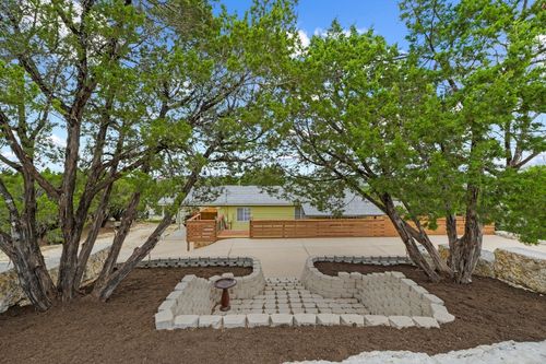 8104 Bronco Ln, Lago Vista, TX, 78645-4135 | Card Image