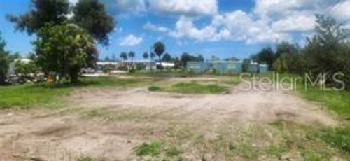 111 Via Madonna, ENGLEWOOD, FL, 34224-5101 | Card Image