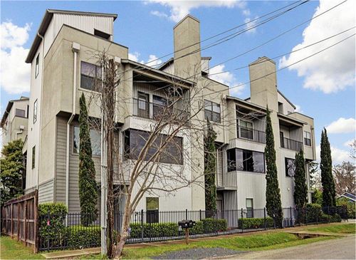 5005 Darling St, Houston, TX, 77007-1303 | Card Image