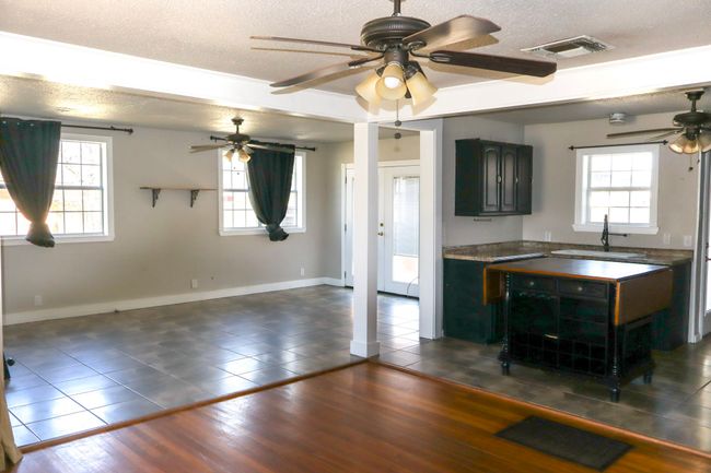 901 Ash, House other with 3 bedrooms, 2 bathrooms and null parking in Merkel TX | Image 6