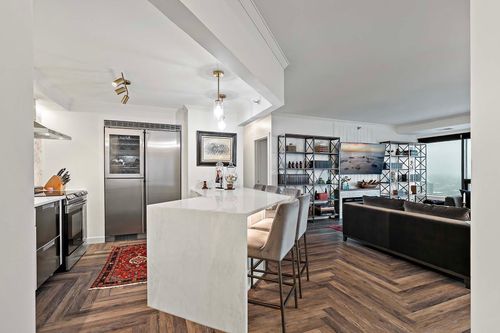 unit-4105-168 6th St E, Saint Paul, MN, 55101-1972 | Card Image