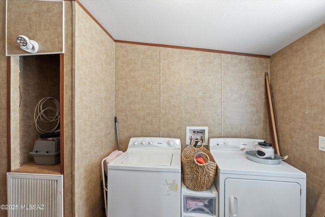 Laundry Room | Image 25