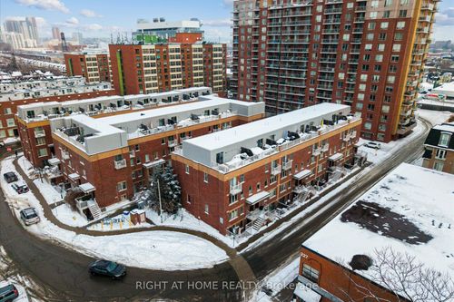 112-1 Ruttan Street, Toronto, ON, M6P0A1 | Card Image