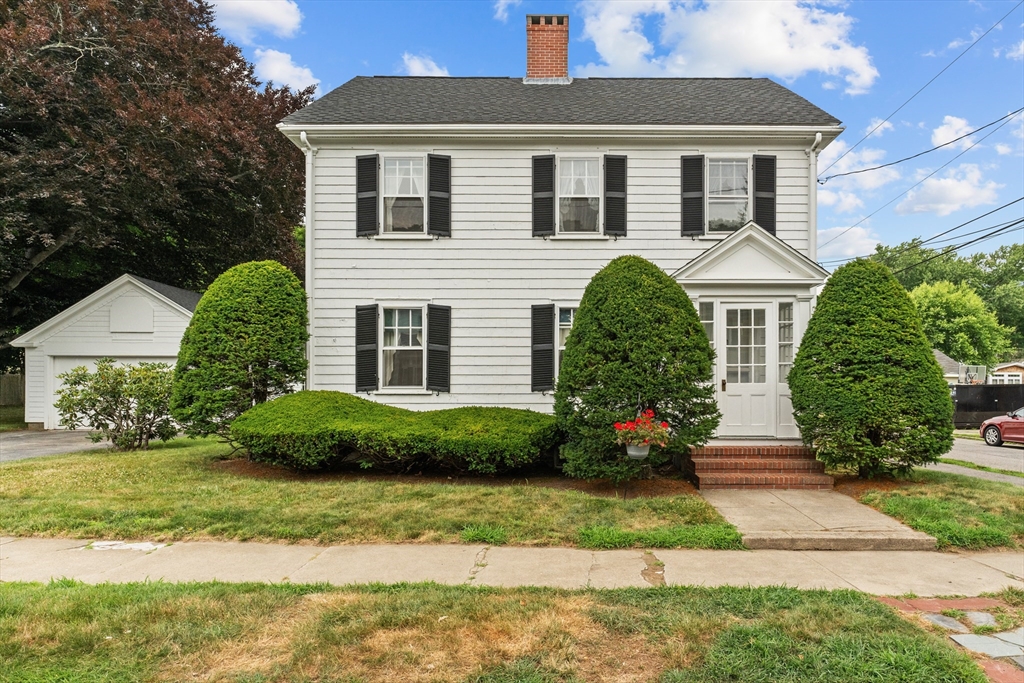 Ashland St, Newburyport, MA 01950