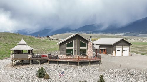 145 Hilltop Dr, Eureka, MT, 59917-8515 | Card Image