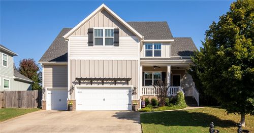 1010 Chancery Ln, Cave Springs, AR, 72718-9104 | Card Image