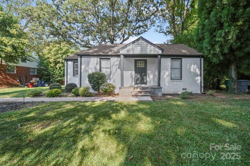 5030 Grapevine Dr, Charlotte, NC, 28217-2033 | Card Image