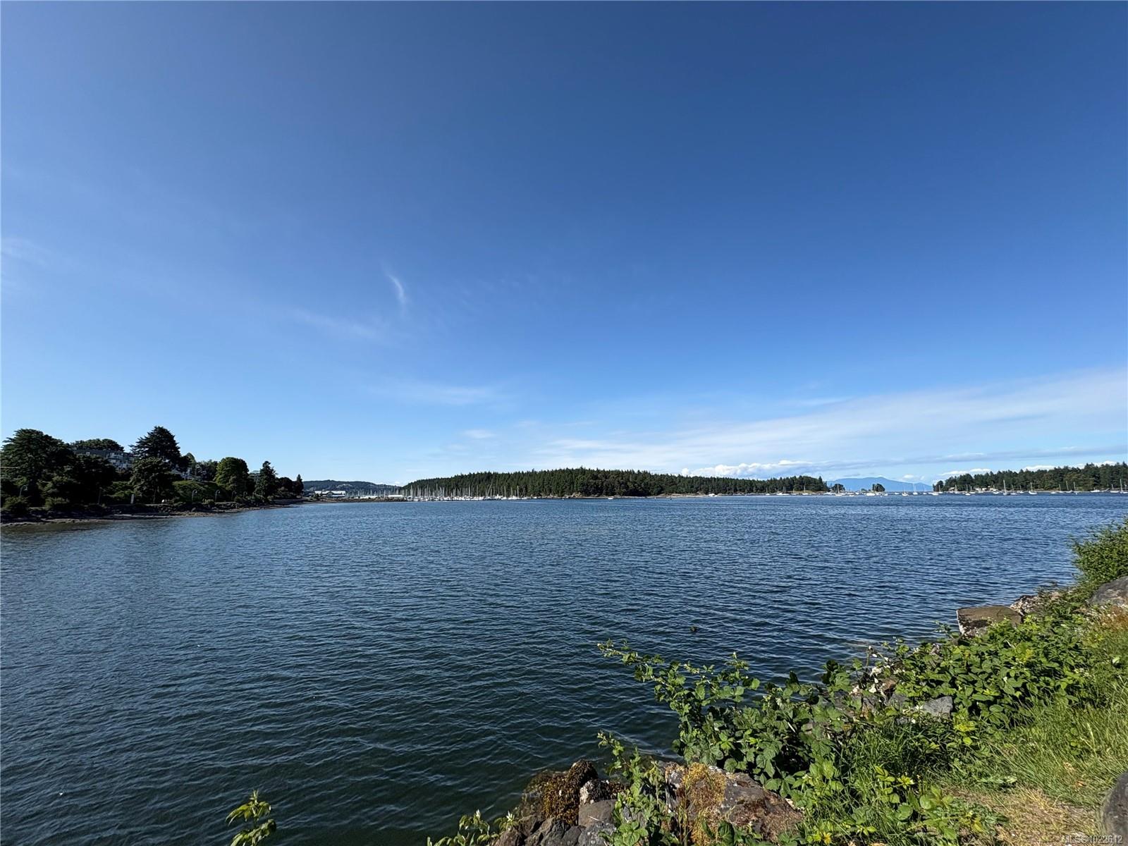 Commercial Sale in Nanaimo 2
