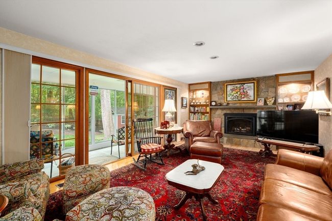 15 Mary Jane Cir, House other with 5 bedrooms, 5 bathrooms and 4 parking in Worcester MA | Image 15